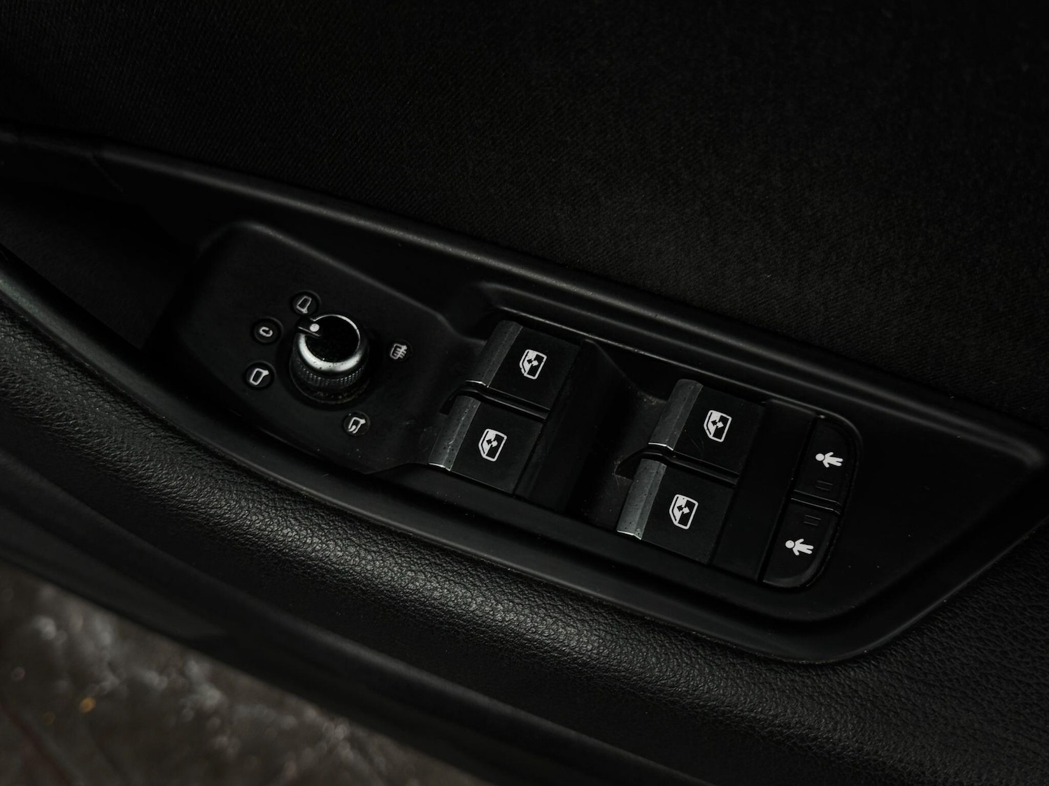 Used Audi A4 Avant for sale - 77646820: Photo 27