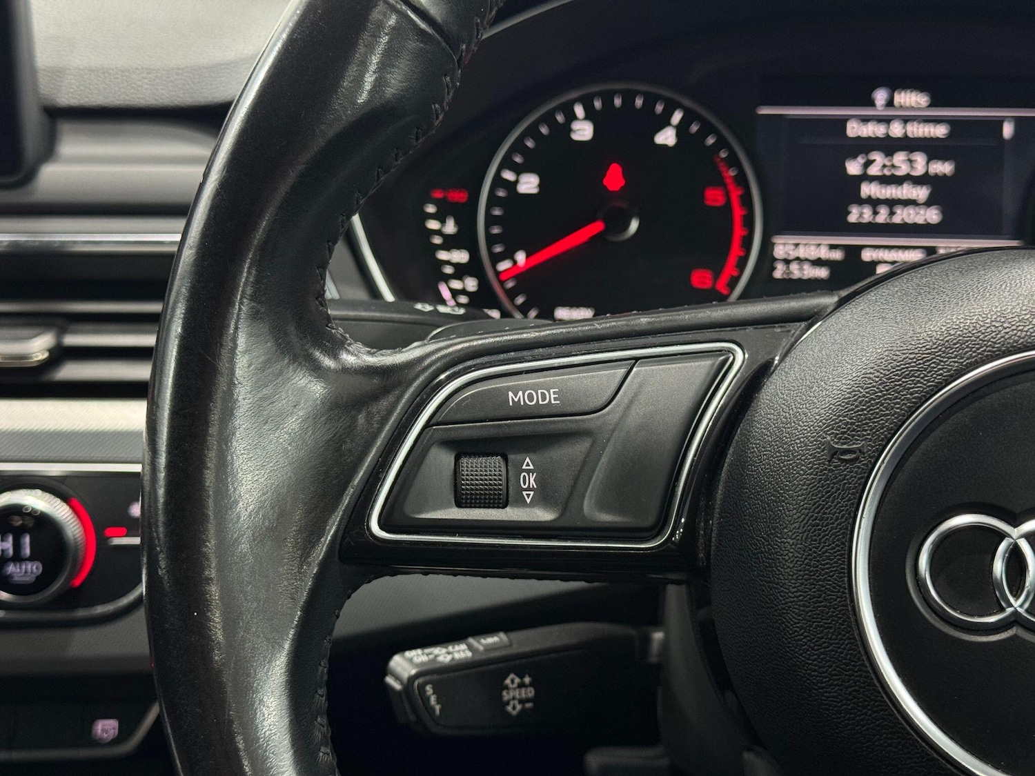 Used Audi A4 Avant for sale - 77646820: Photo 44