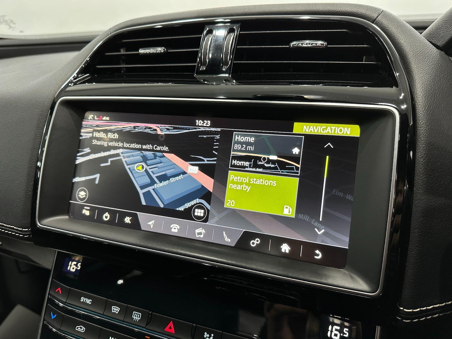 Used Jaguar XE 2018 for sale - 76832177: Photo 34