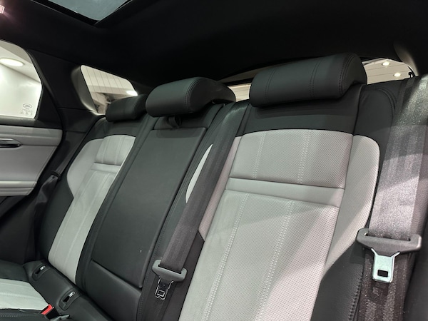 Used Land Rover Range Rover Evoque 2019 for sale - 76239063: Photo 74
