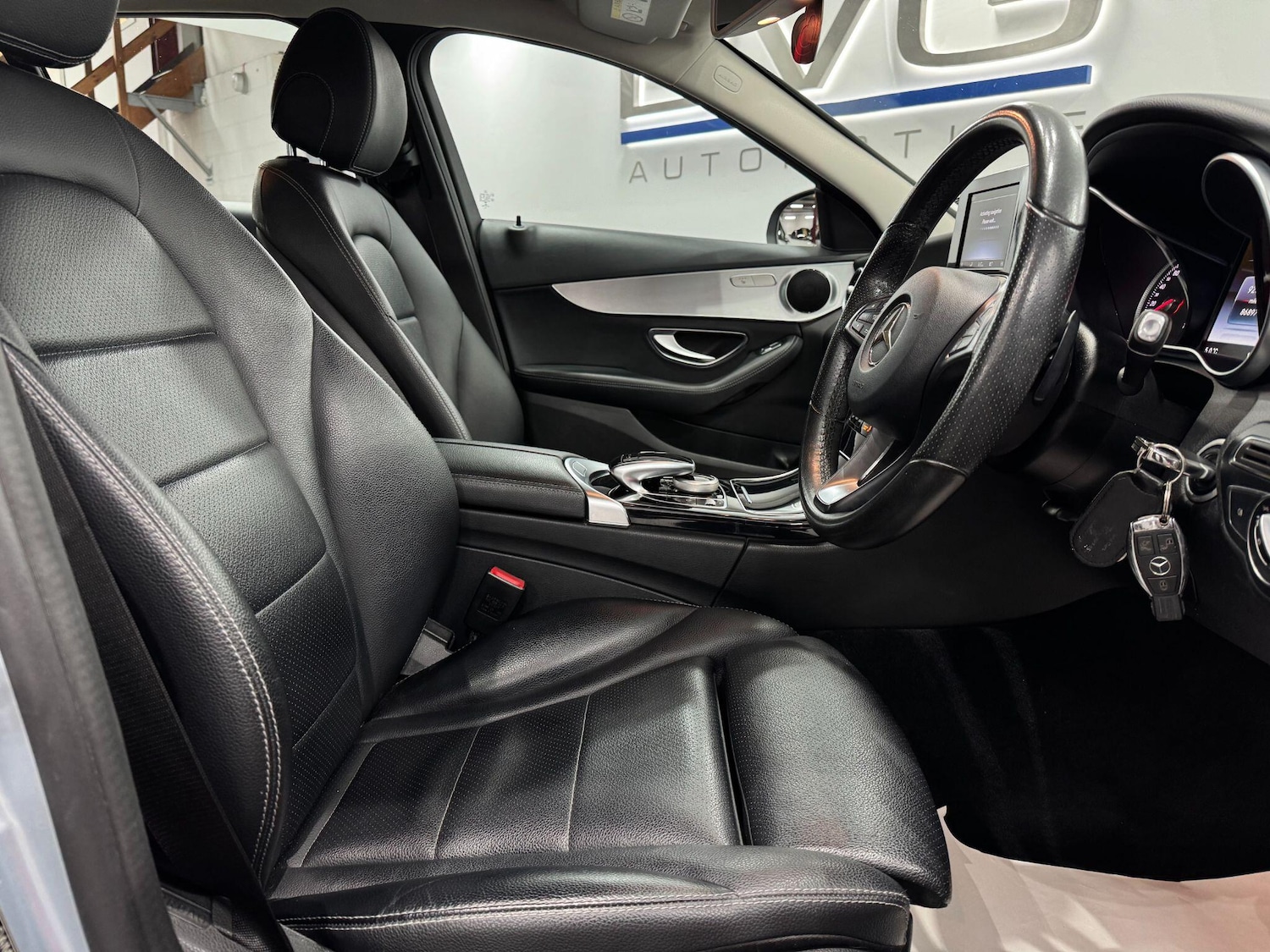 Used Mercedes-Benz C Class 2017 for sale - 77097437: Photo 26