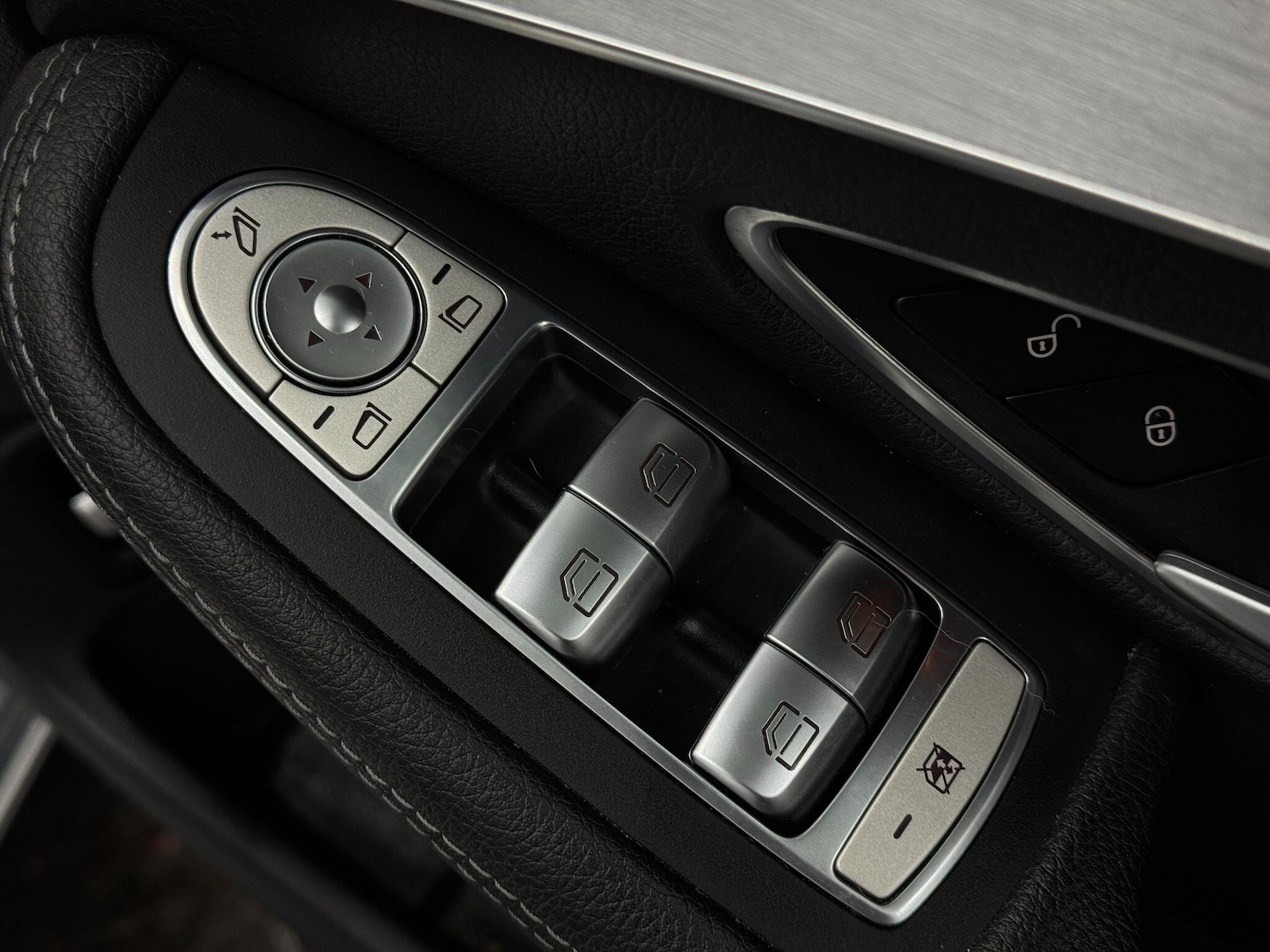 Used Mercedes-Benz C Class 2017 for sale - 77097437: Photo 29