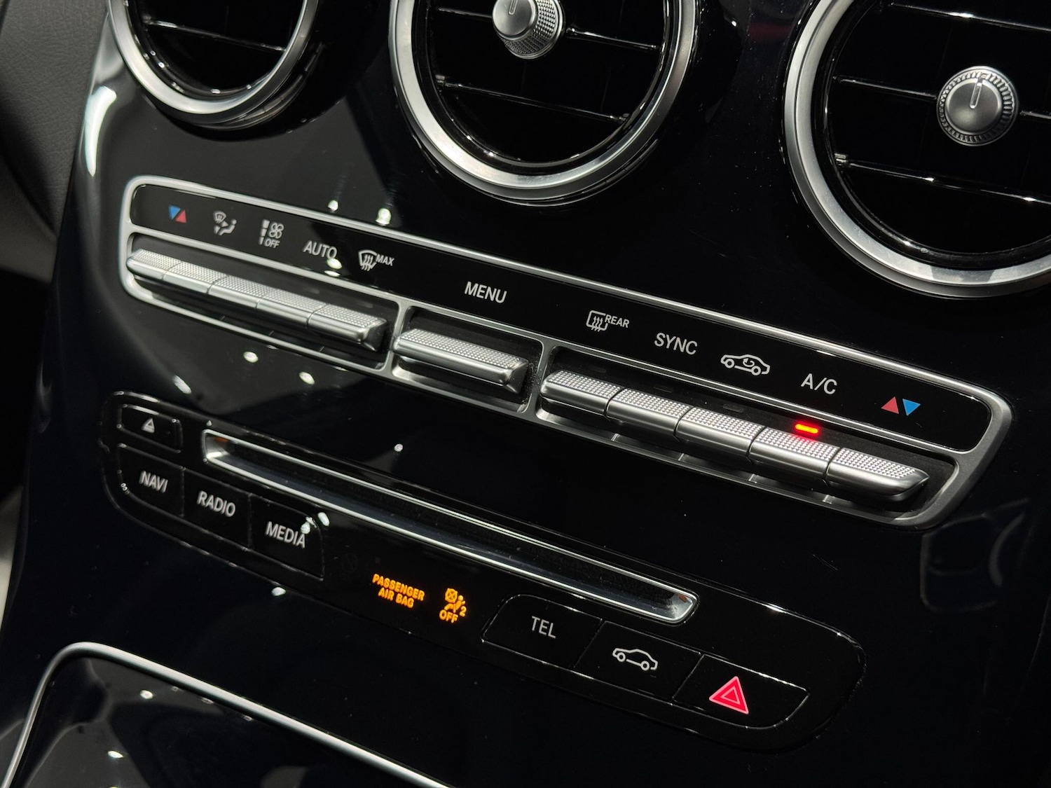 Used Mercedes-Benz C Class 2017 for sale - 77097437: Photo 41