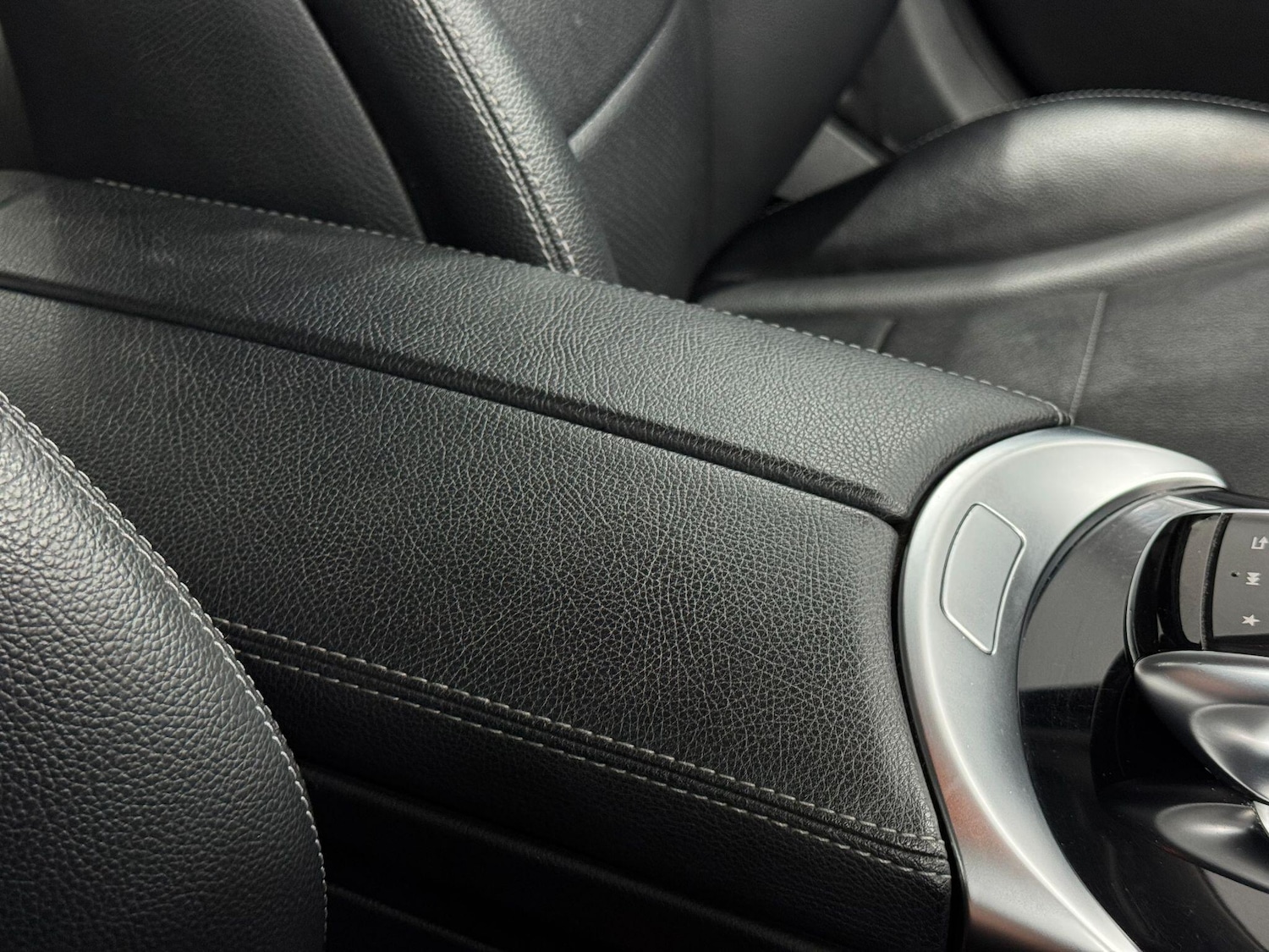 Used Mercedes-Benz C Class 2017 for sale - 77097437: Photo 44