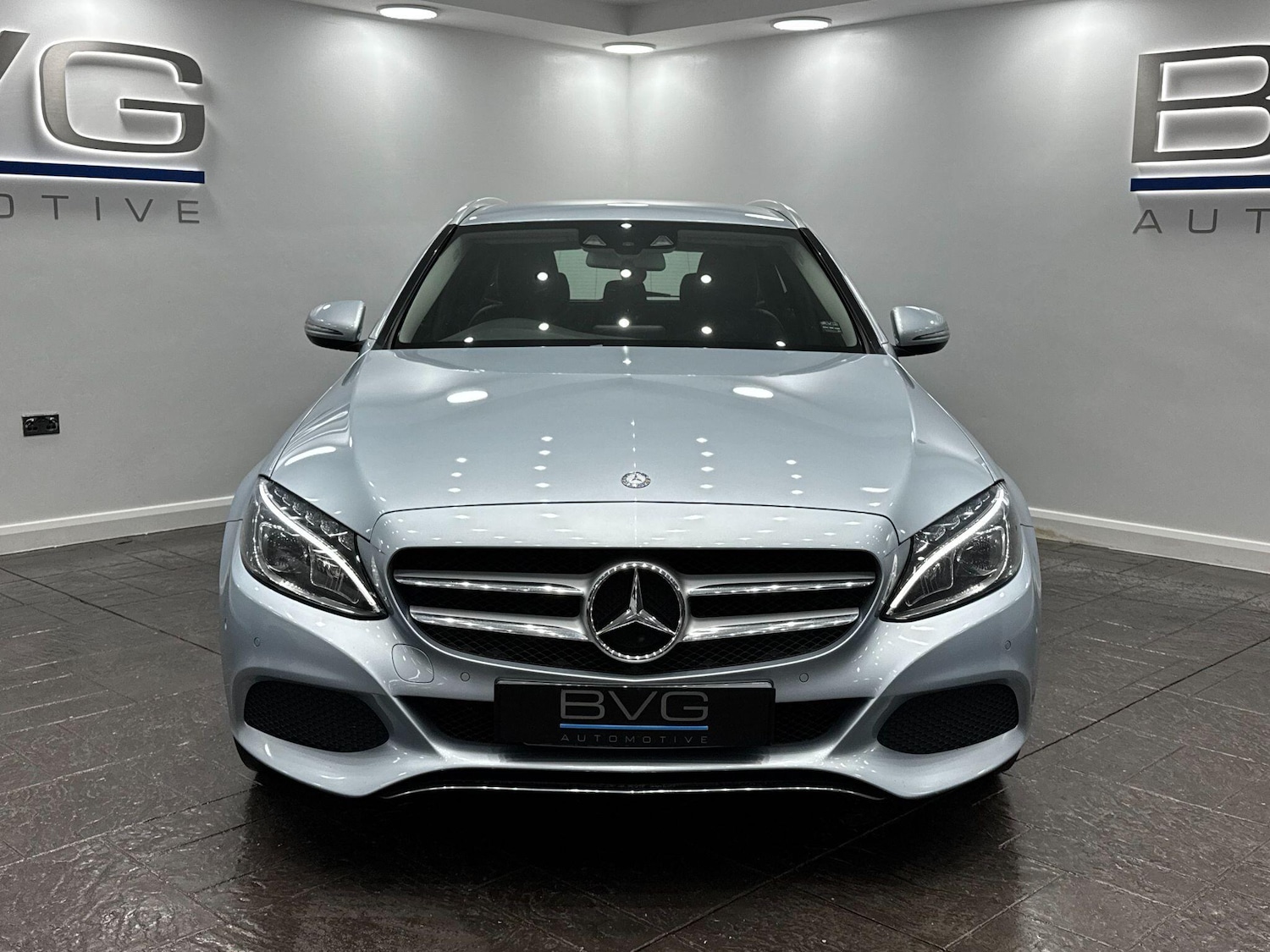 Used Mercedes-Benz C Class 2017 for sale - 77097437: Photo 5