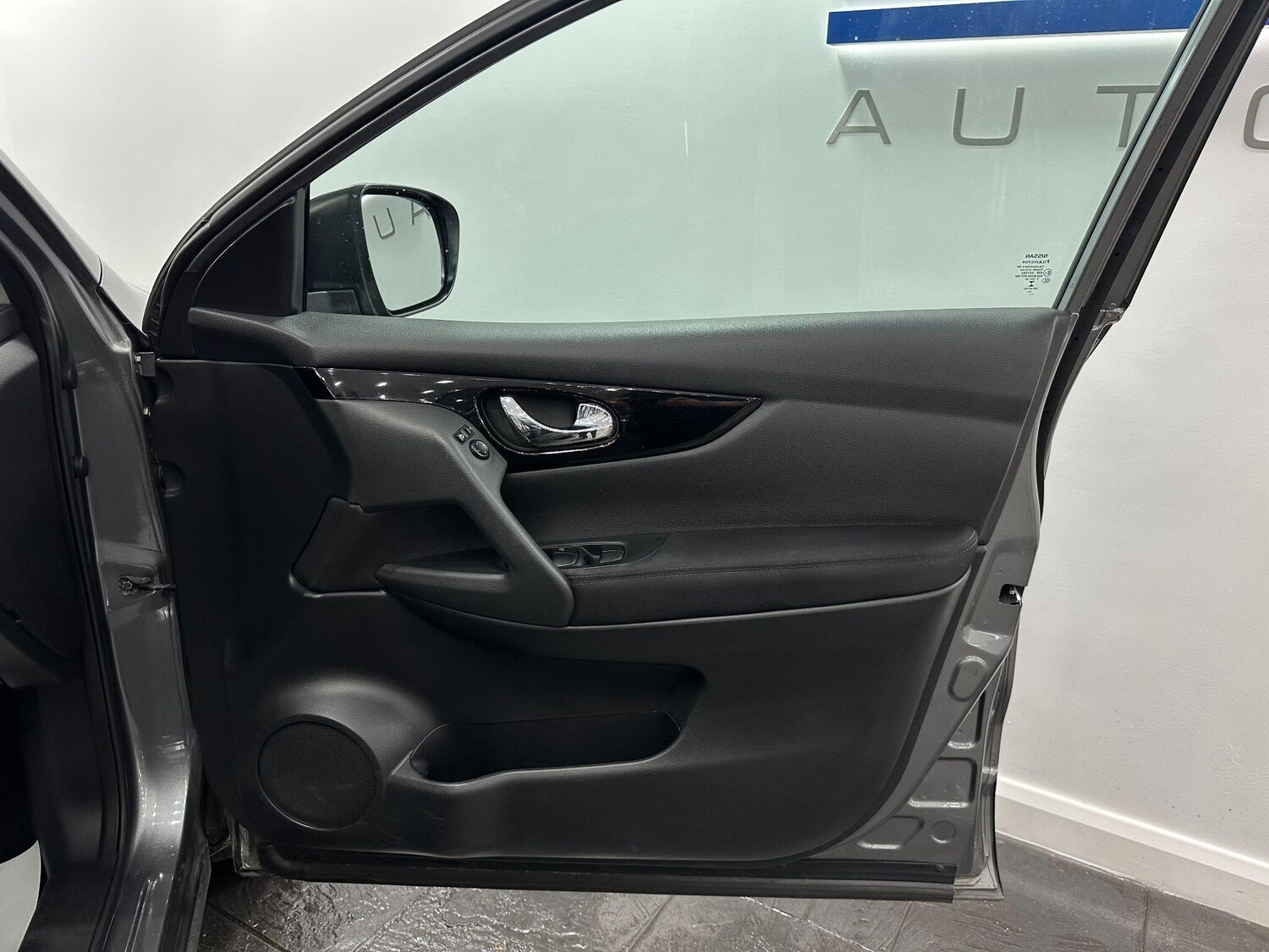 Vehicle 43