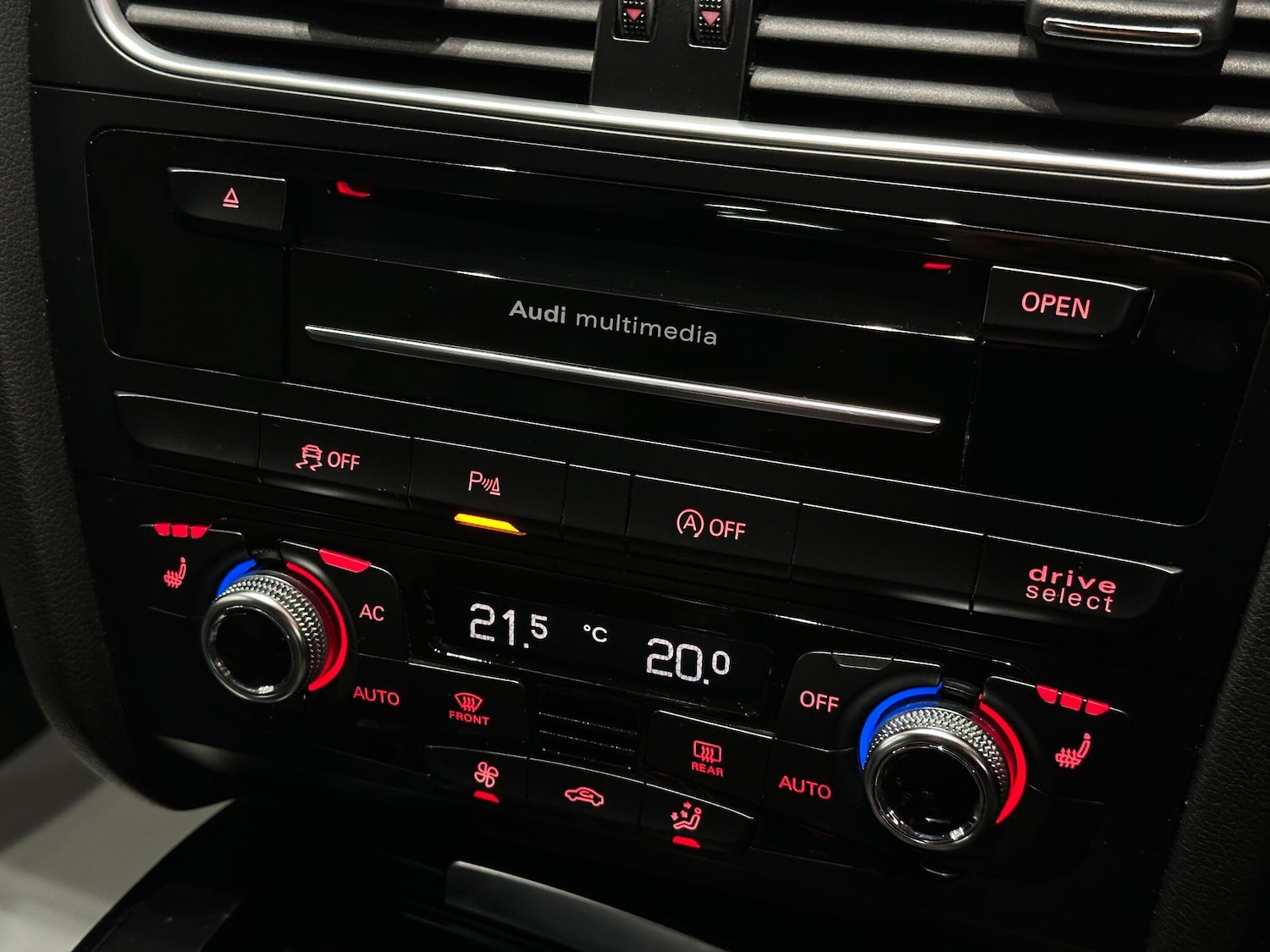 Used Audi S4 2013 for sale - 76865403: Photo 44