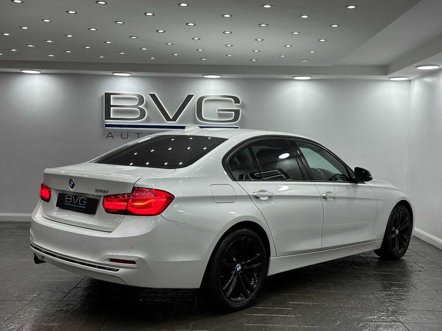 Used BMW 3 Series 2018 for sale - 76715161: Photo 12