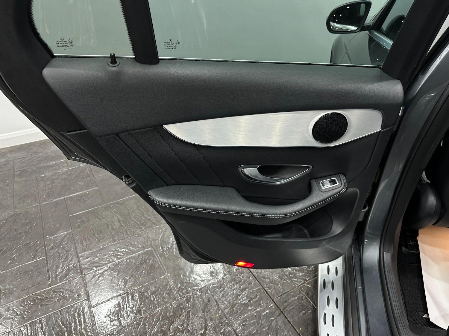 Used Mercedes-Benz GLC 2016 for sale - 76912801: Photo 62