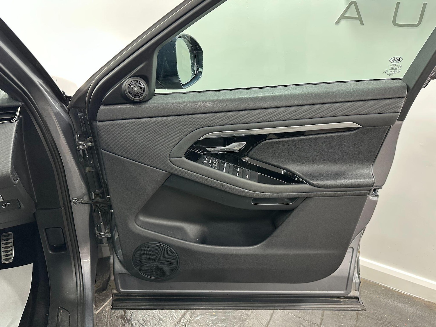 Used Land Rover Range Rover Evoque 2019 for sale - 75991504: Photo 54