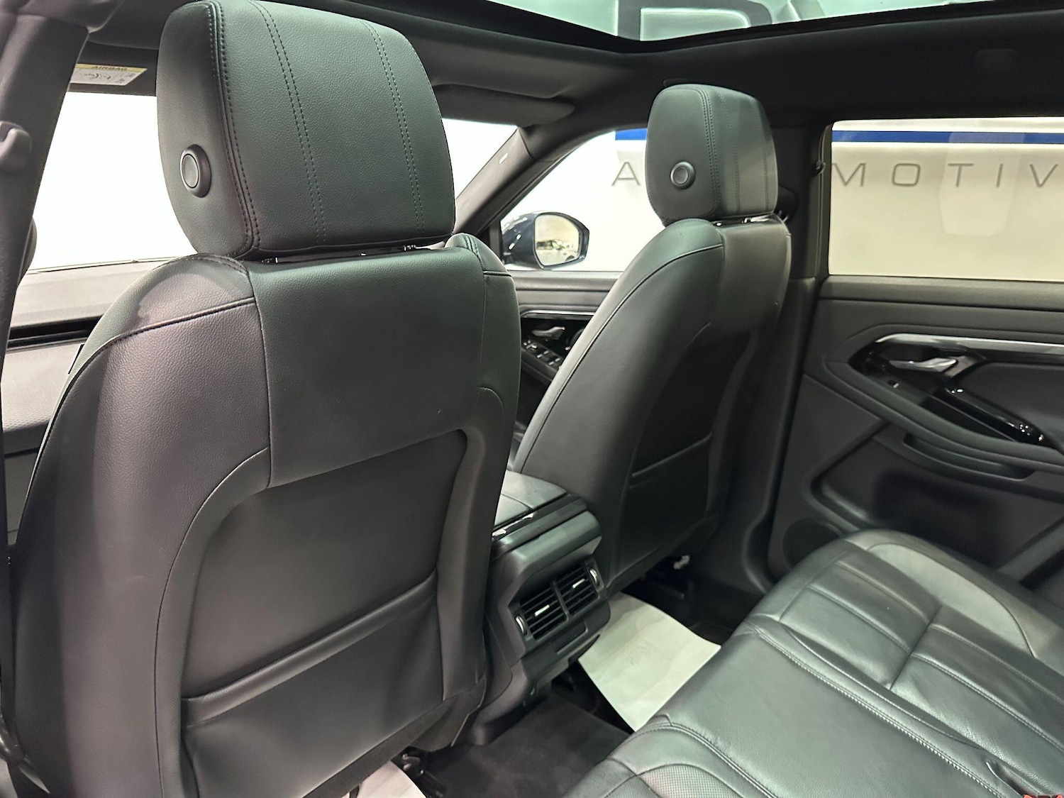 Used Land Rover Range Rover Evoque 2019 for sale - 75991504: Photo 64