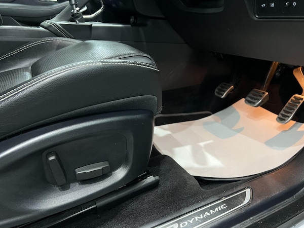 Used Jaguar E-Pace 2018 for sale - 76167006: Photo 32