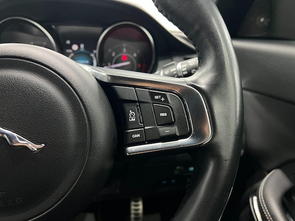 Used Jaguar E-Pace 2018 for sale - 76167006: Photo 55