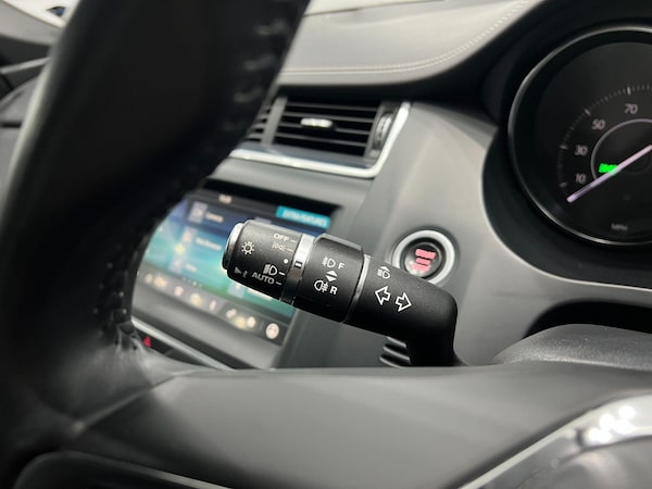 Used Jaguar E-Pace 2018 for sale - 76167006: Photo 57