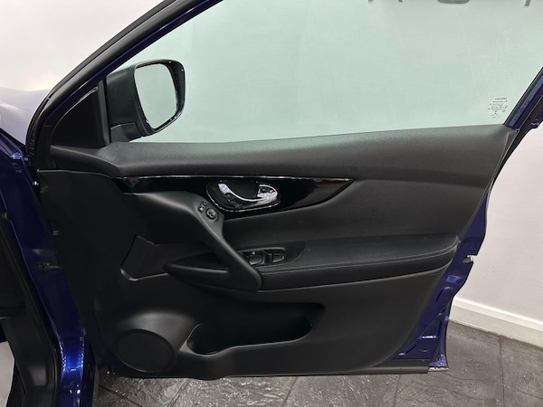Used Nissan Qashqai 2016 for sale - 76179410: Photo 17