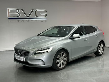 Used Volvo V40 2017 for sale - 78503677: Photo