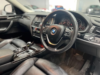 Used BMW X4 2017 for sale - 75430878: Photo
