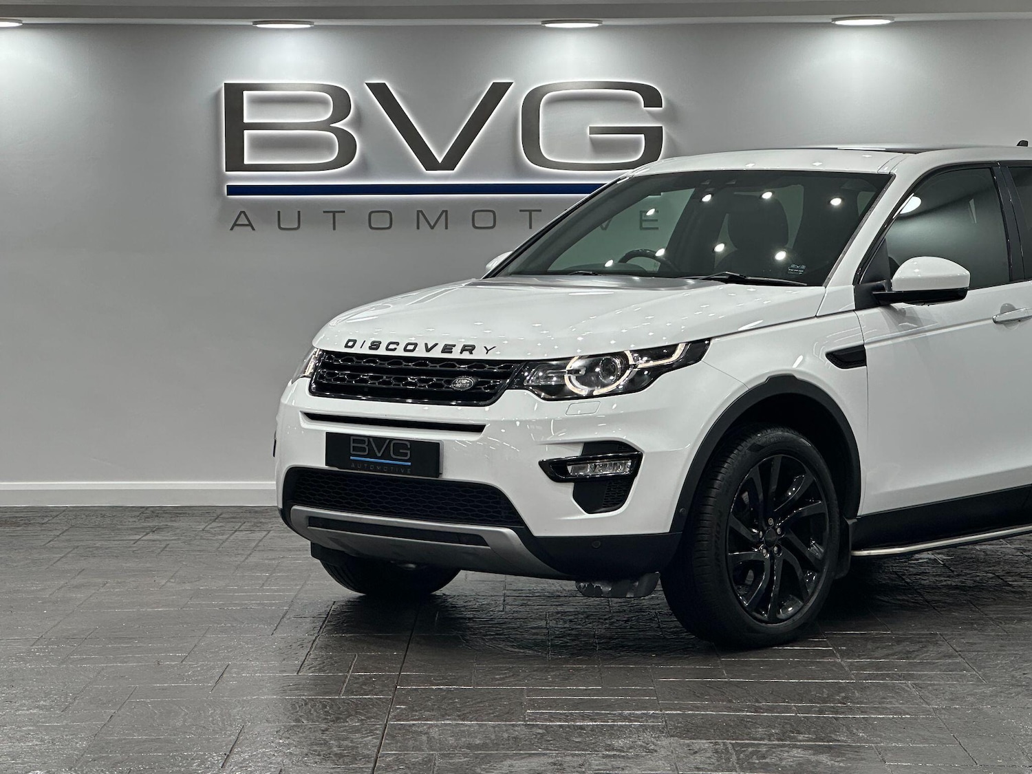 Used Land Rover Discovery Sport 2016 for sale - 76527877: Photo 13