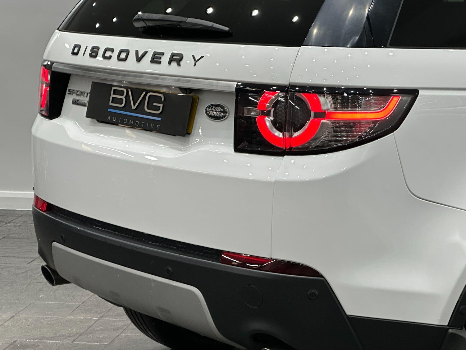 Used Land Rover Discovery Sport 2016 for sale - 76527877: Photo 24