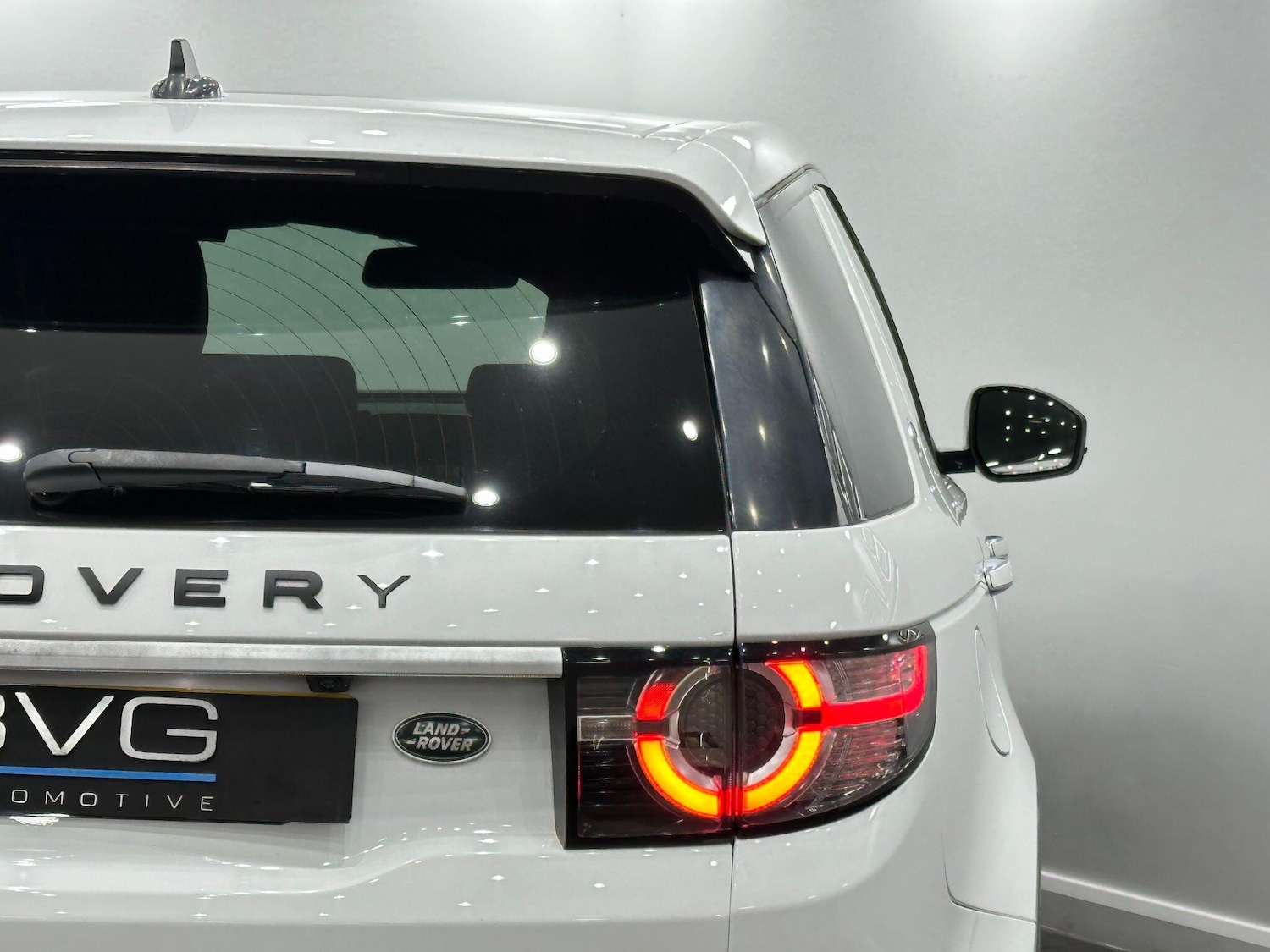 Used Land Rover Discovery Sport 2016 for sale - 76527877: Photo 27