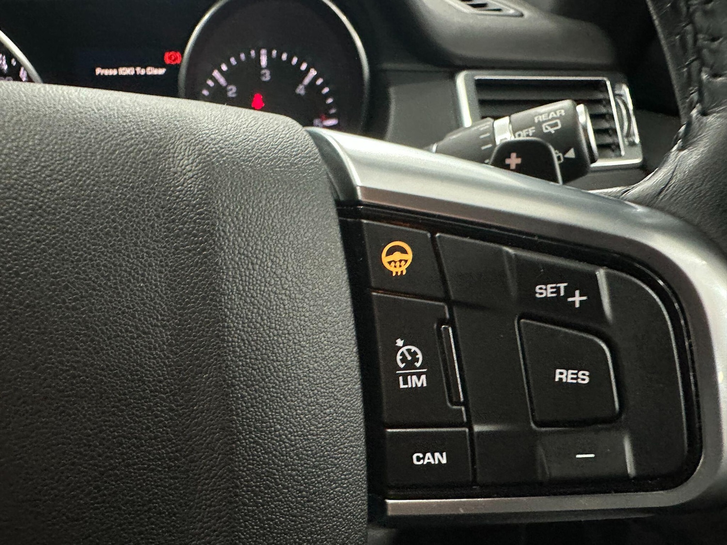 Used Land Rover Discovery Sport 2016 for sale - 76527877: Photo 39