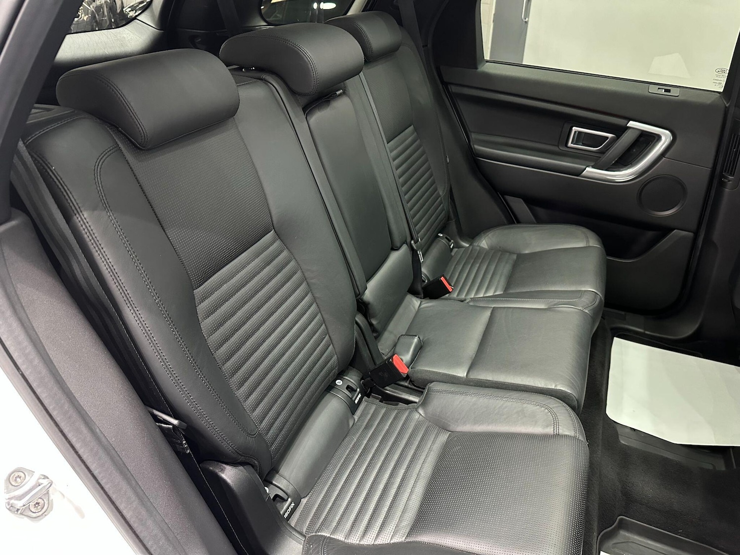 Used Land Rover Discovery Sport 2016 for sale - 76527877: Photo 60