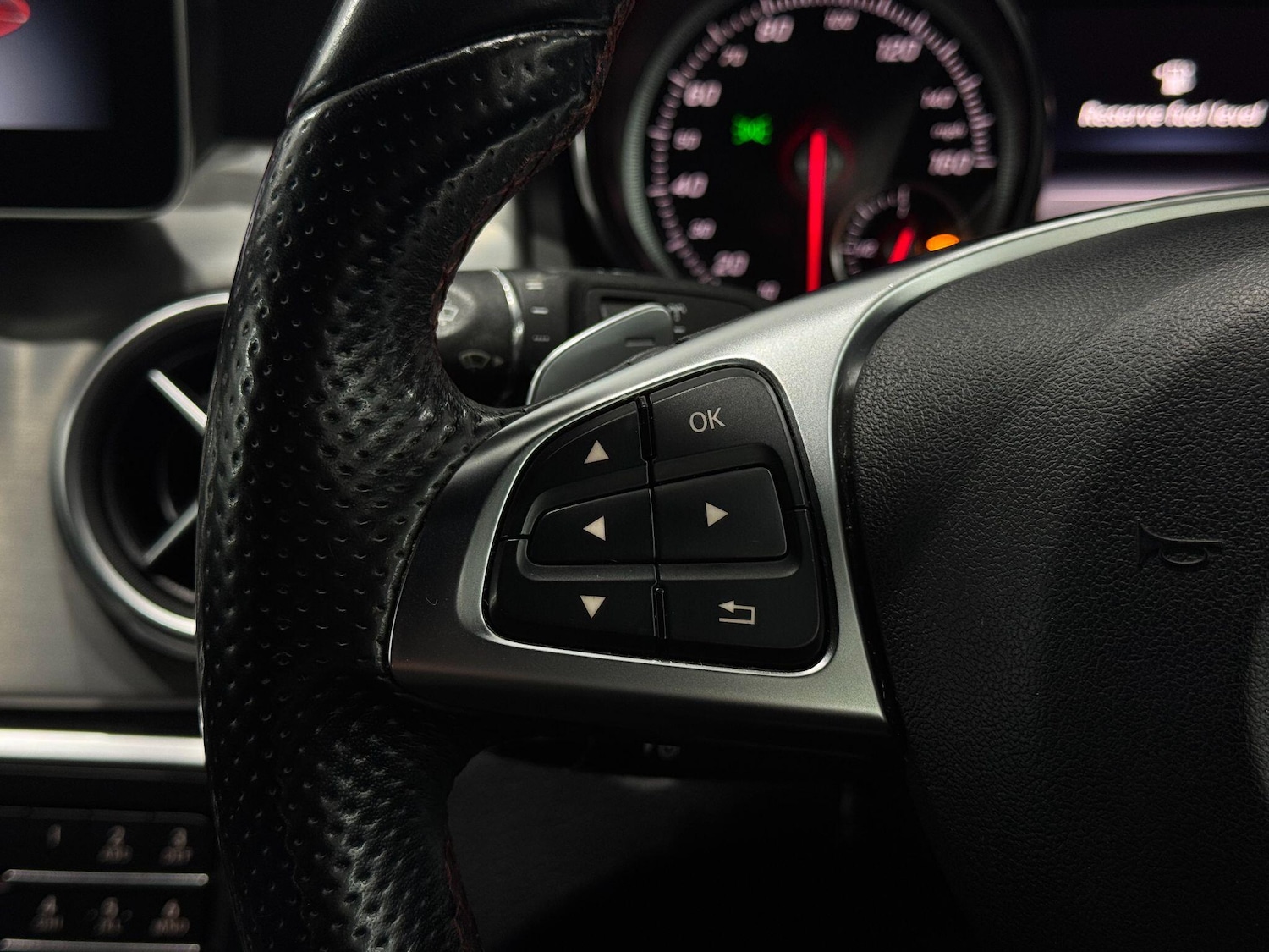 Used Mercedes-Benz GLA for sale - 77330519: Photo 45