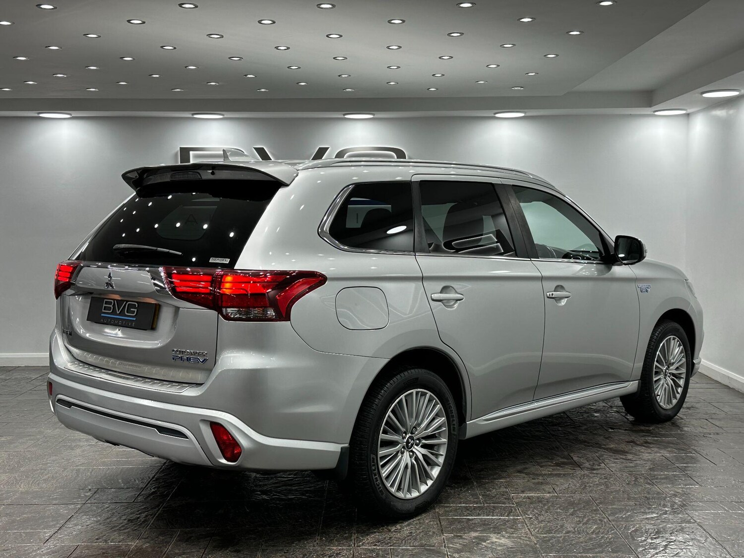 Used Mitsubishi Outlander 2018 for sale - 76619624: Photo 10