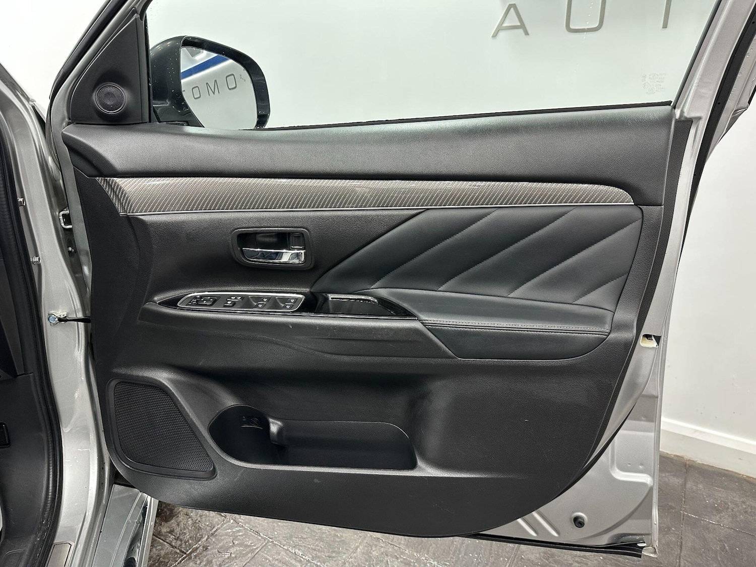 Used Mitsubishi Outlander 2018 for sale - 76619624: Photo 27