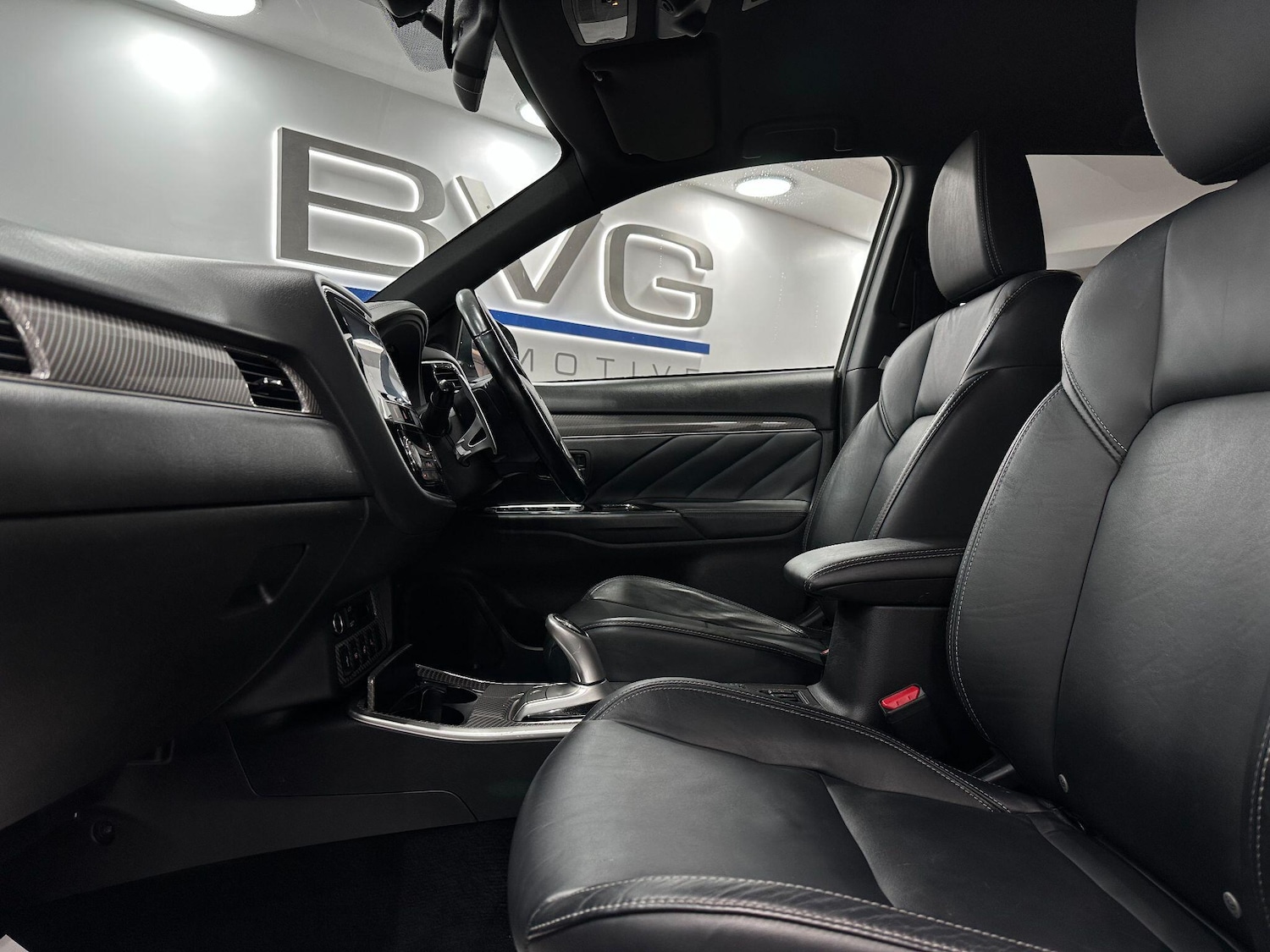 Used Mitsubishi Outlander 2018 for sale - 76619624: Photo 48