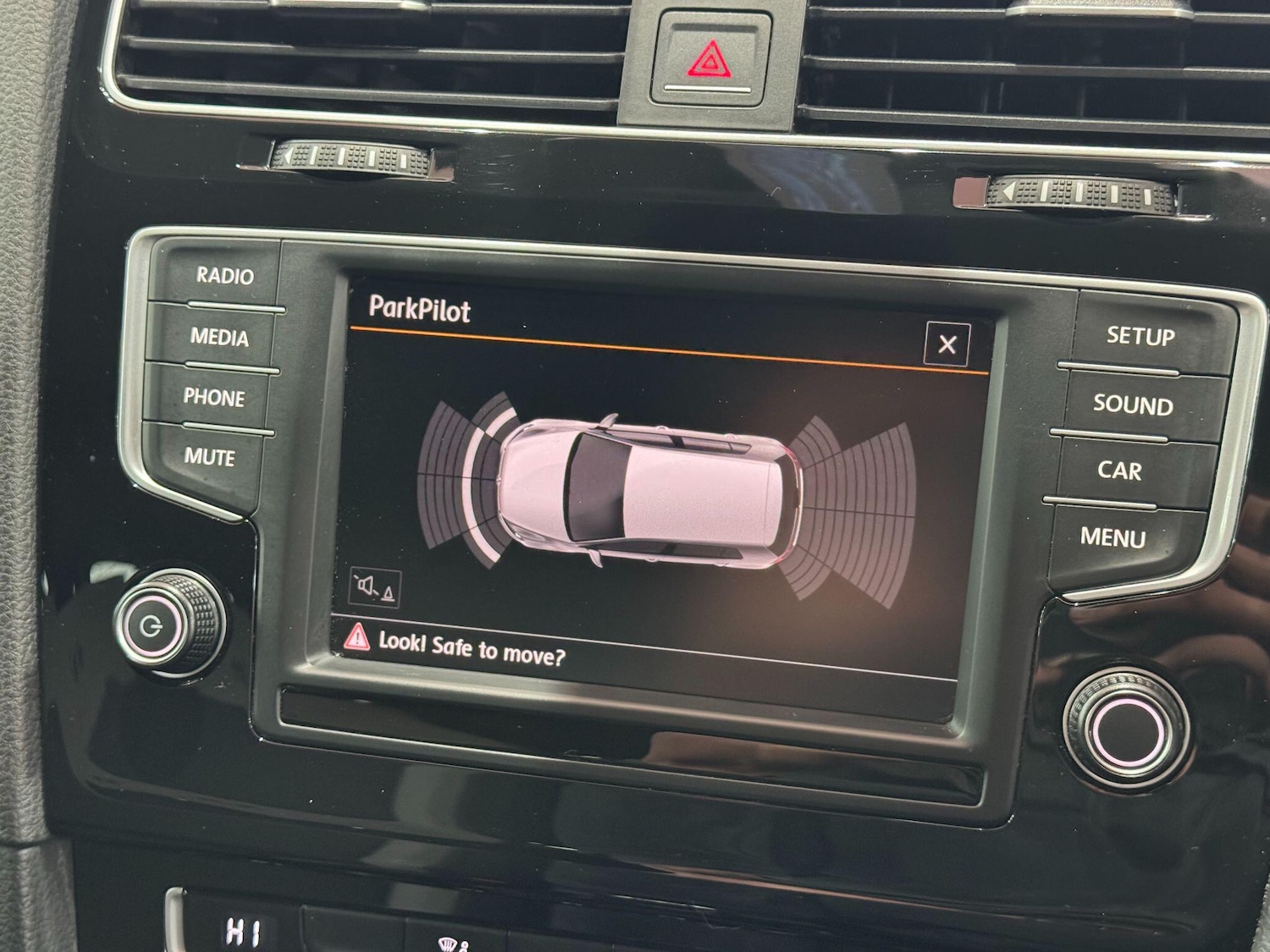 Used Volkswagen Golf 2015 for sale - 77203847: Photo 34