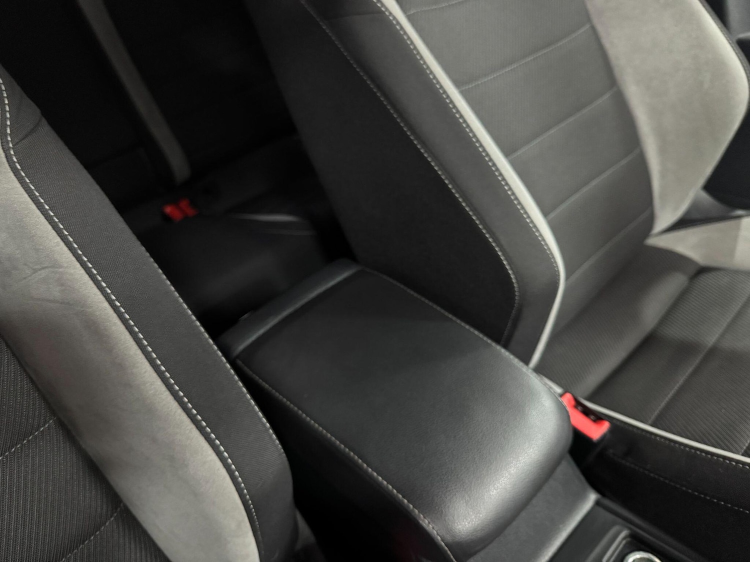 Used Volkswagen Golf 2015 for sale - 77203847: Photo 38