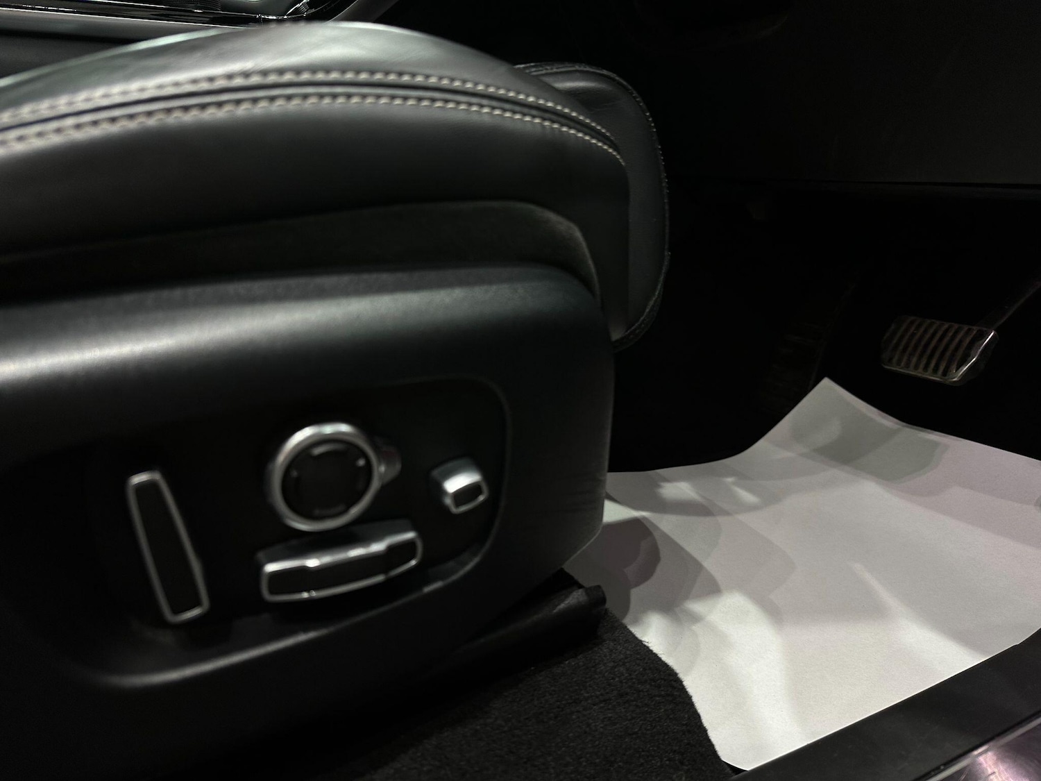 Used Land Rover Range Rover Velar for sale - 76440511: Photo 27