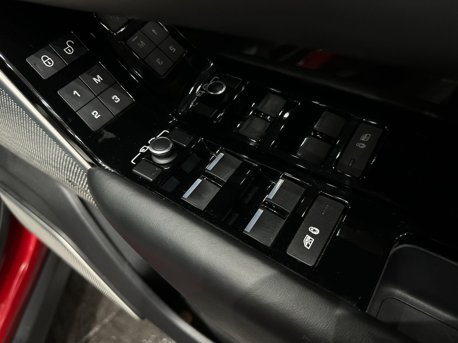 Used Land Rover Range Rover Velar for sale - 76440511: Photo 30