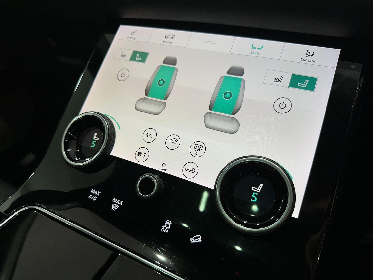 Used Land Rover Range Rover Velar for sale - 76440511: Photo 56