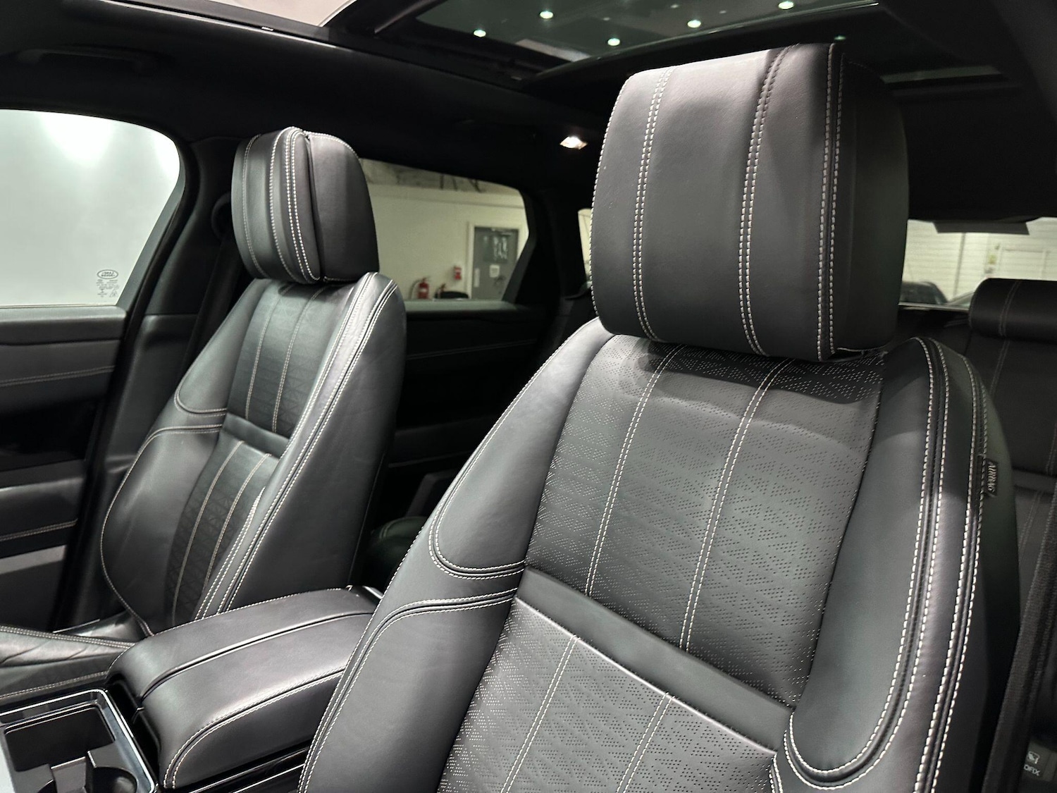 Used Land Rover Range Rover Velar for sale - 76440511: Photo 76