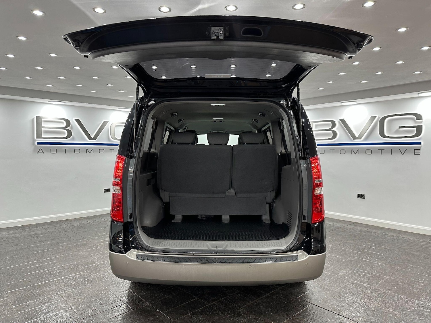 Used Hyundai i800 2019 for sale - 76592541: Photo 60