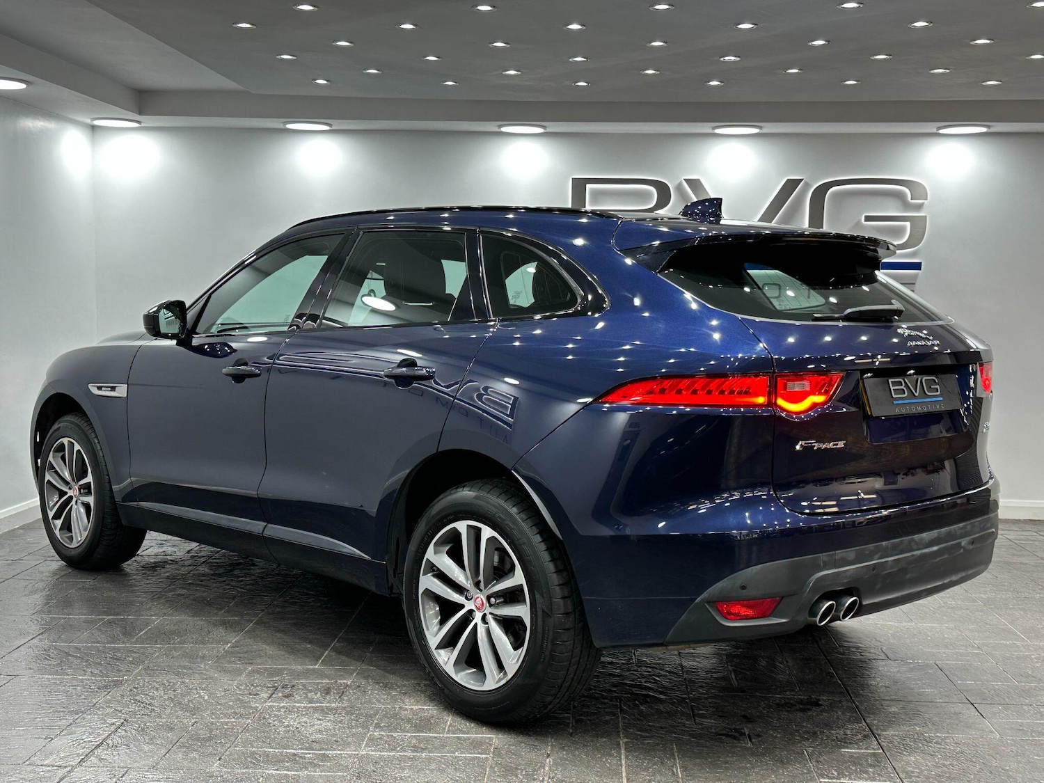 Used Jaguar F-Pace 2016 for sale - 76000826: Photo 10