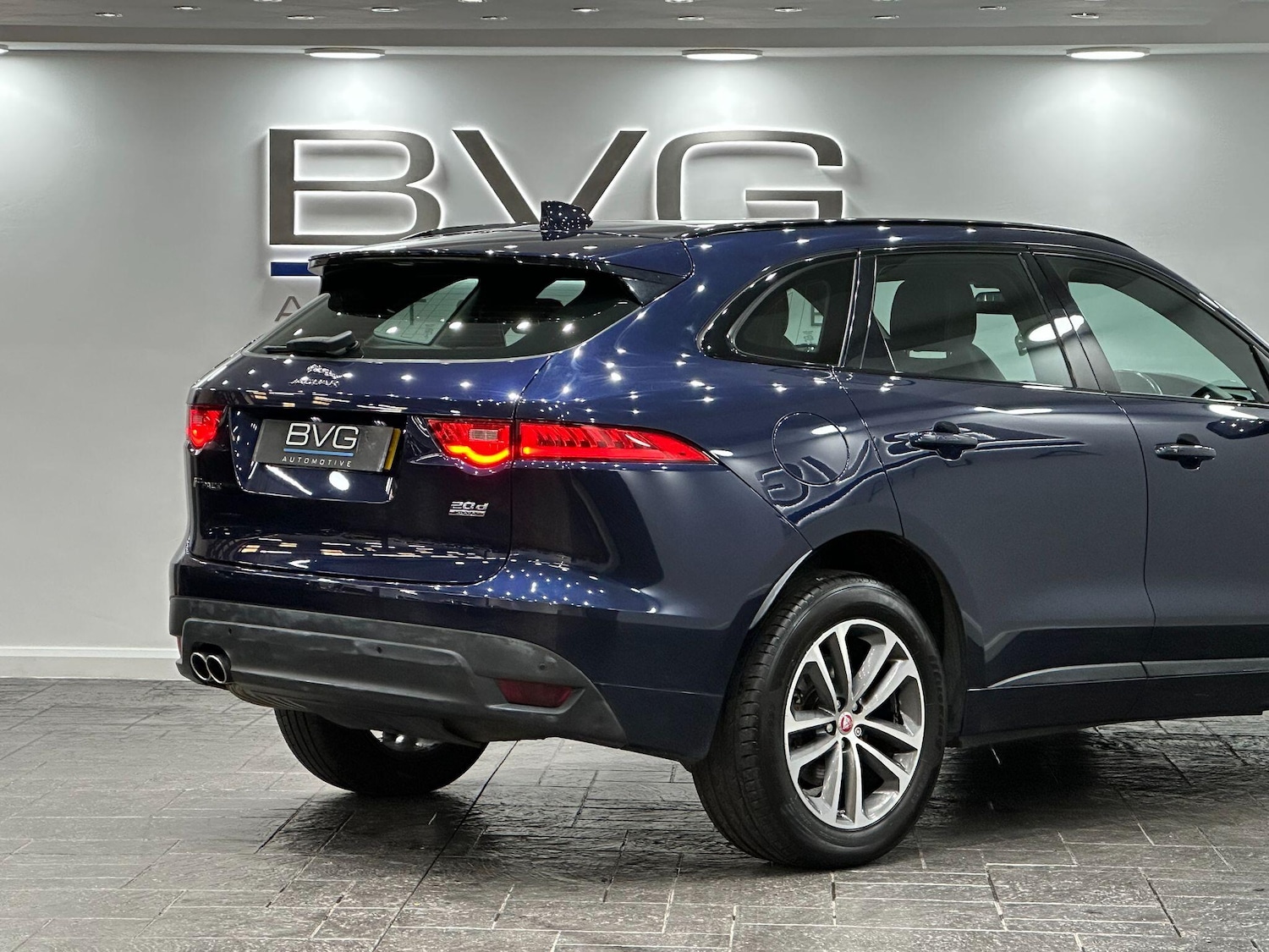 Used Jaguar F-Pace 2016 for sale - 76000826: Photo 22