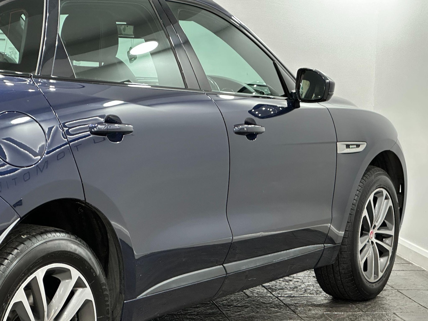 Used Jaguar F-Pace 2016 for sale - 76000826: Photo 25