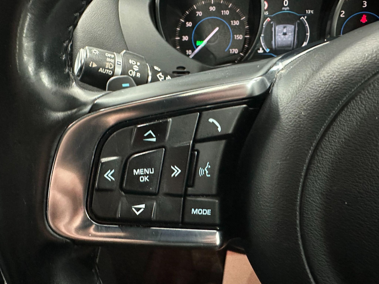 Used Jaguar F-Pace 2016 for sale - 76000826: Photo 38