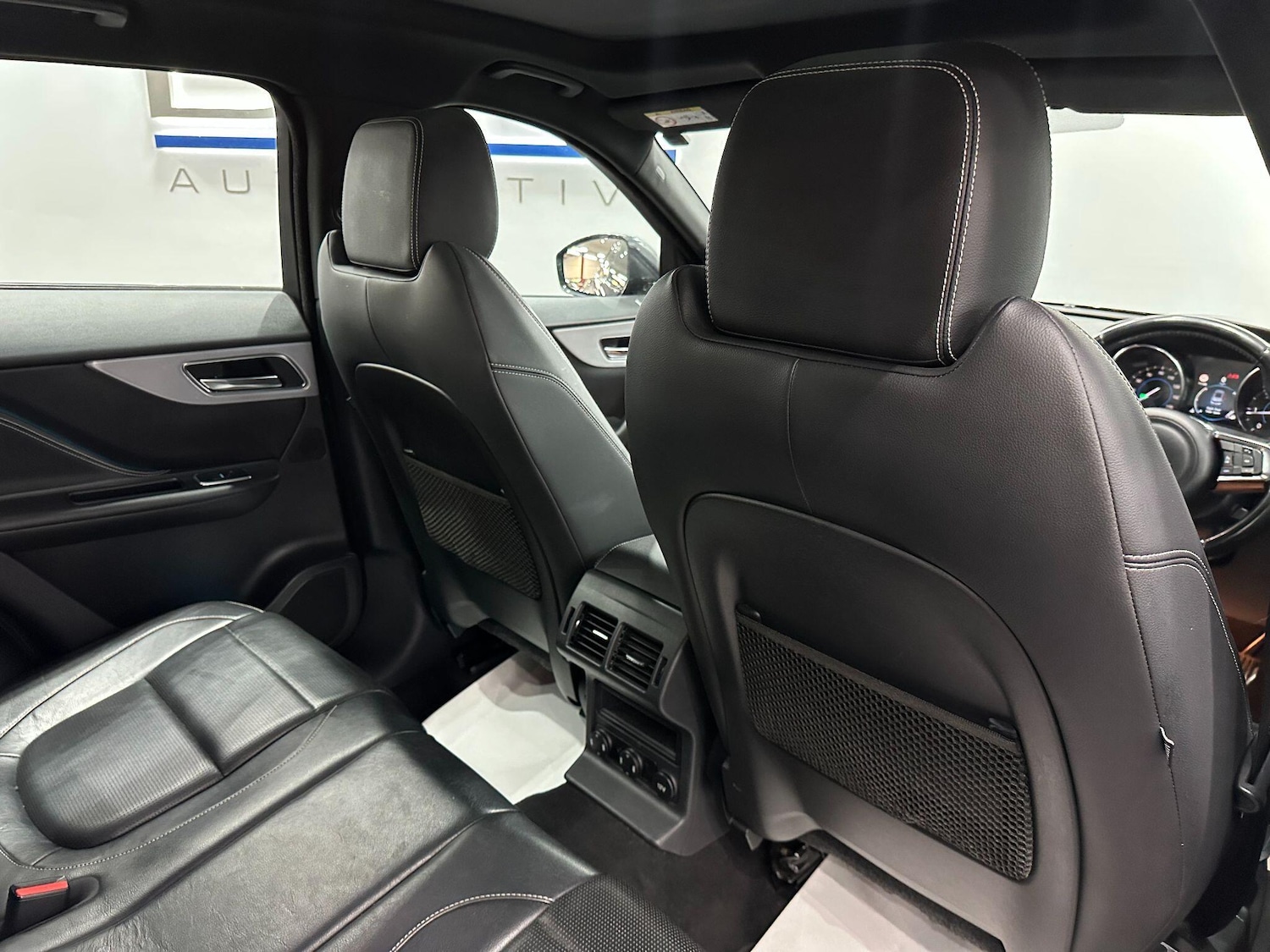 Used Jaguar F-Pace 2016 for sale - 76000826: Photo 52