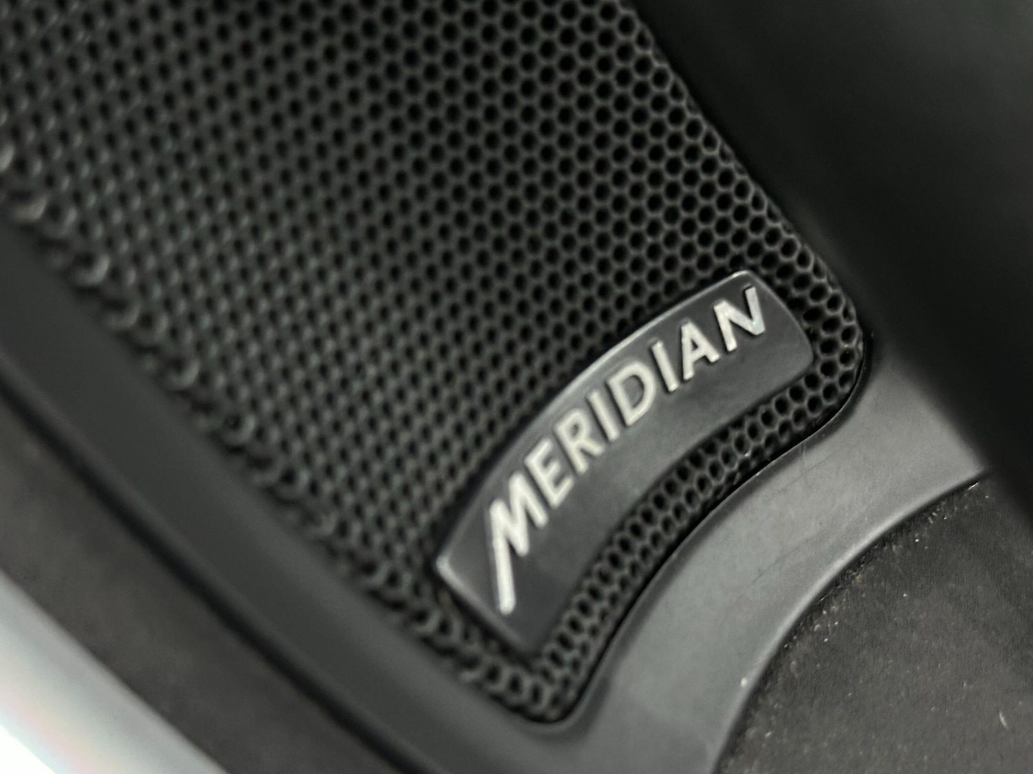 Used Land Rover Discovery Sport 2019 for sale - 76936730: Photo 31