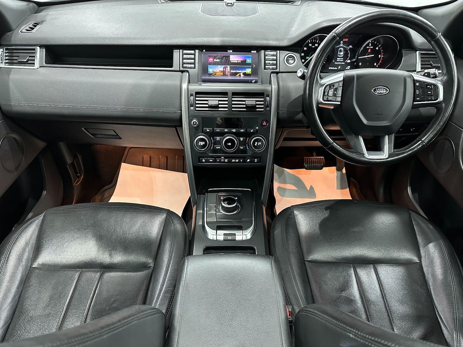 Used Land Rover Discovery Sport 2019 for sale - 76936730: Photo 48
