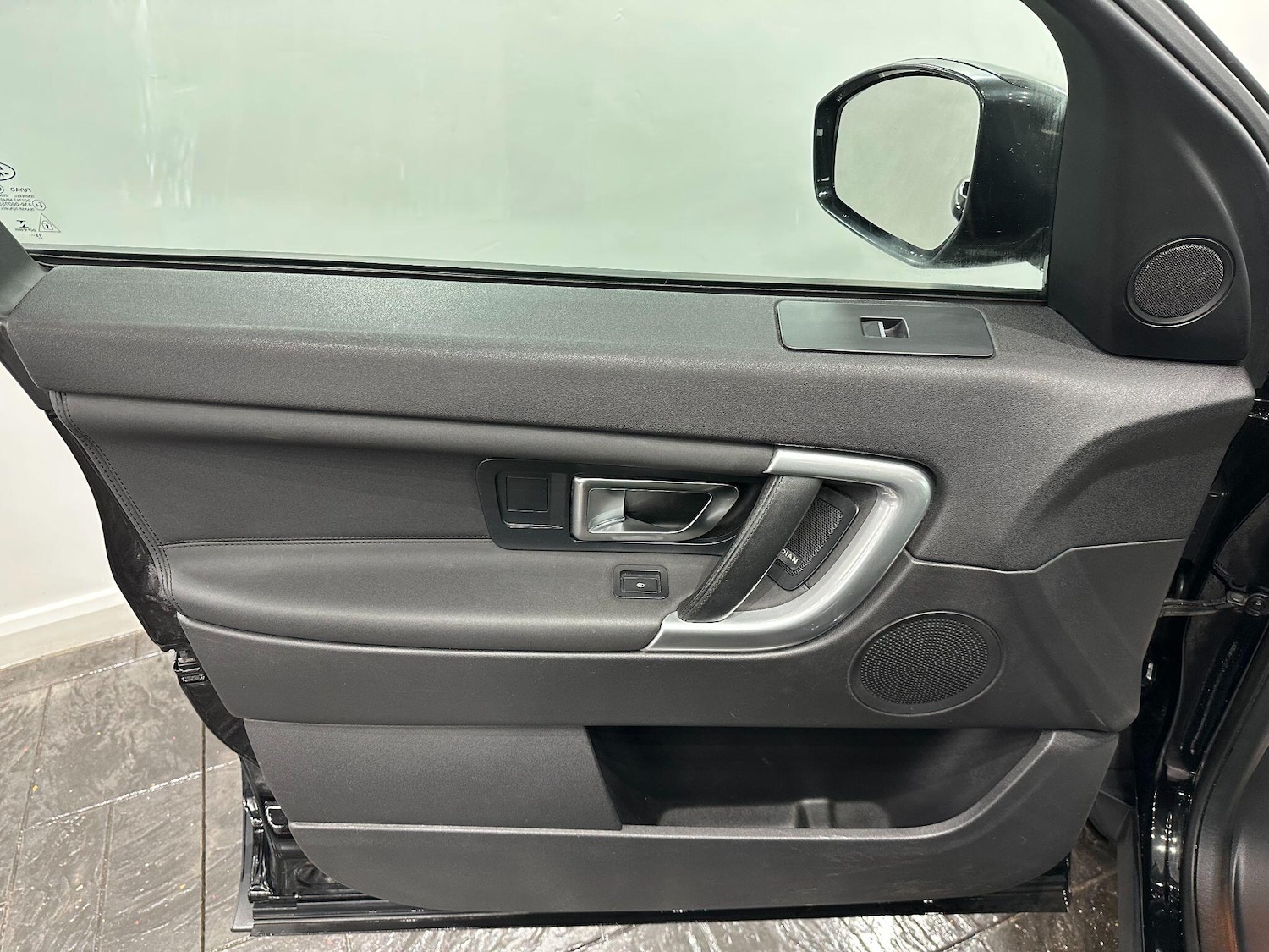 Used Land Rover Discovery Sport 2019 for sale - 76936730: Photo 54