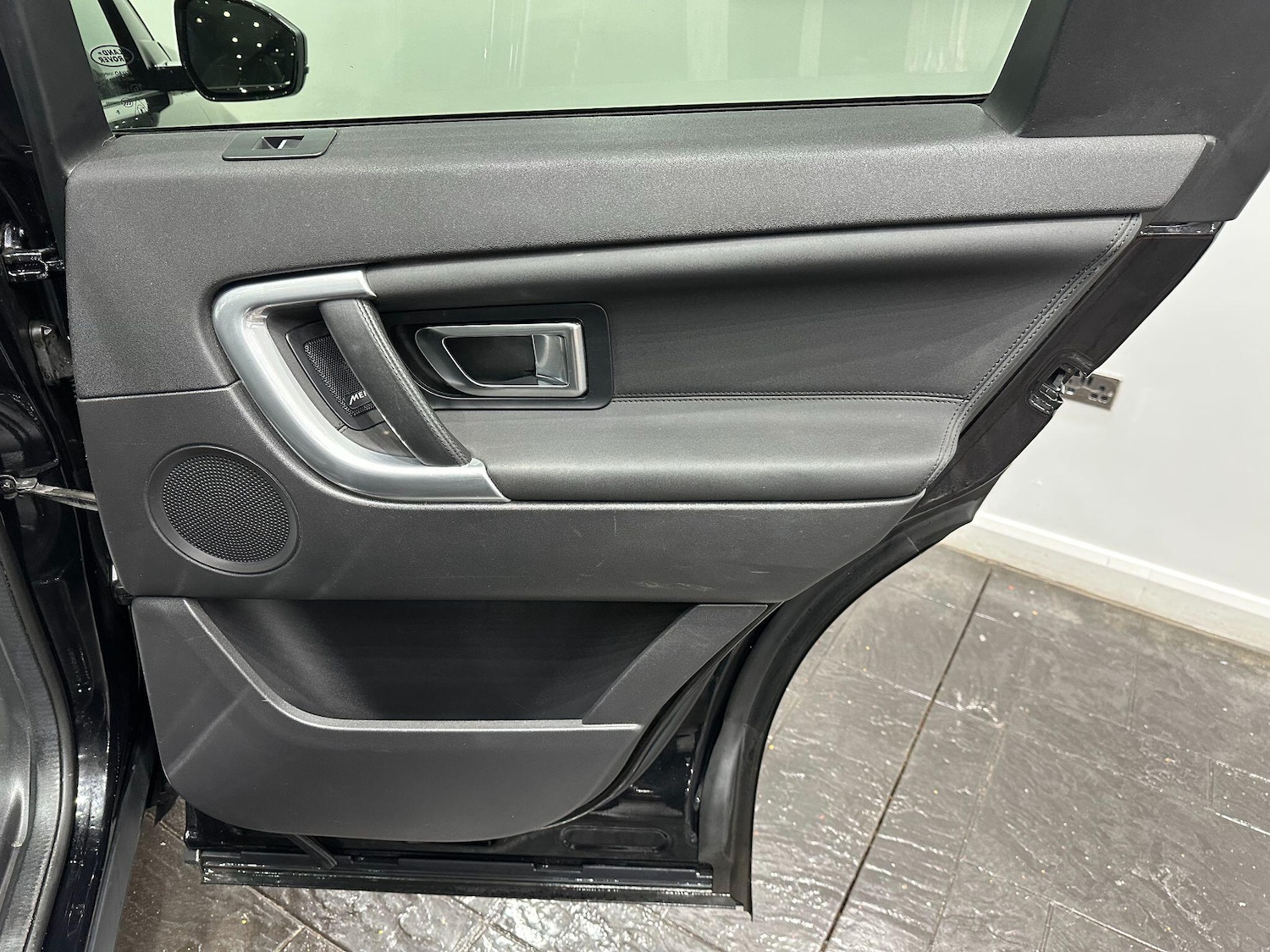 Used Land Rover Discovery Sport 2019 for sale - 76936730: Photo 60