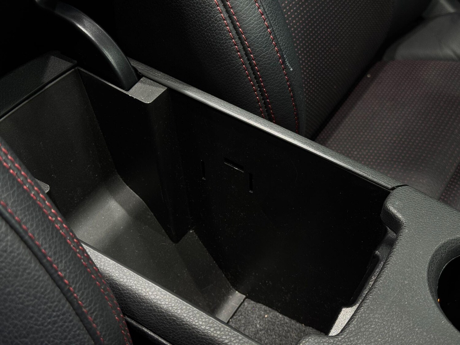 Used Mercedes-Benz GLA 2015 for sale - 77400895: Photo 44