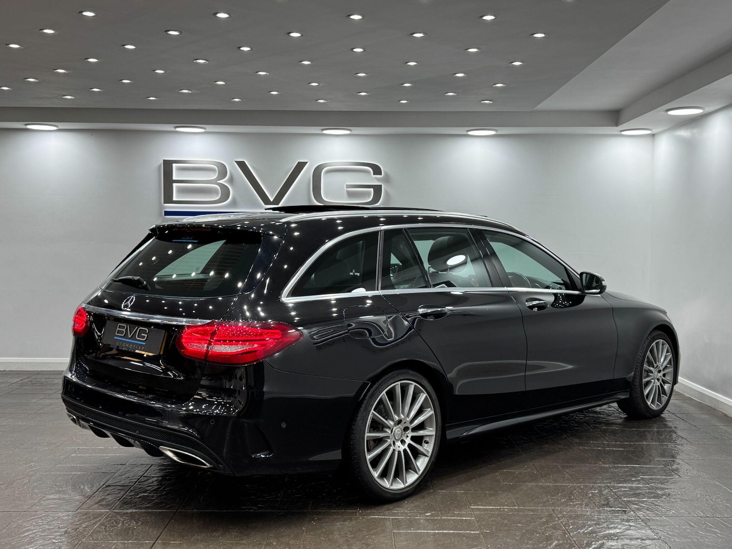 Used Mercedes-Benz C Class 2015 for sale - 77940545: Photo 11