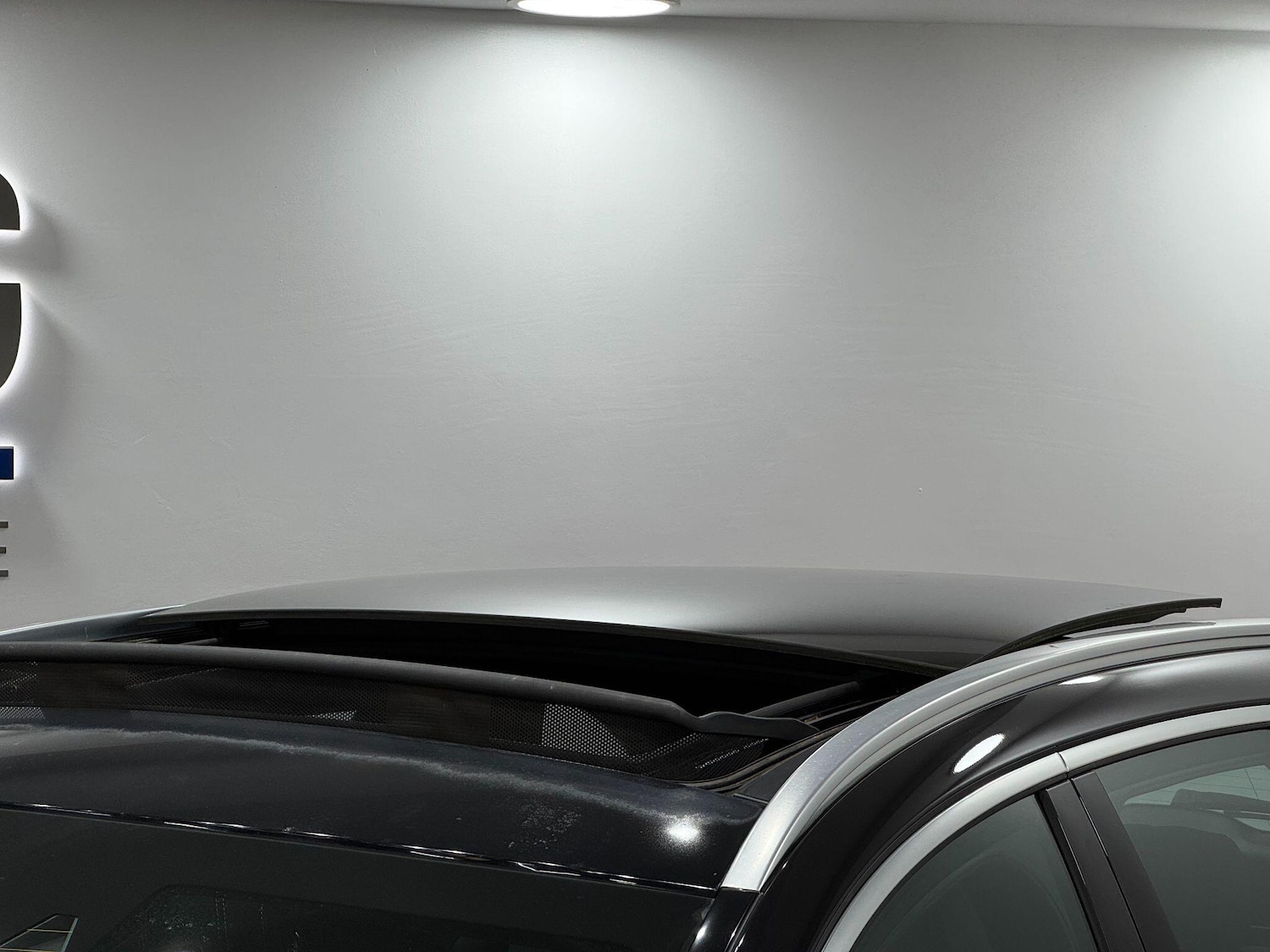 Used Mercedes-Benz C Class 2015 for sale - 77940545: Photo 16