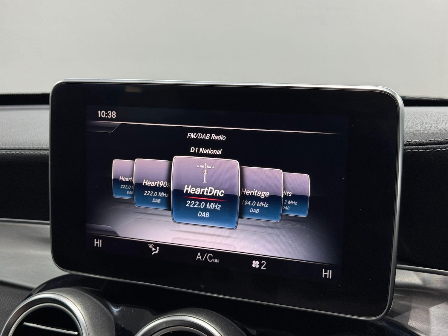 Used Mercedes-Benz C Class 2015 for sale - 77940545: Photo 35